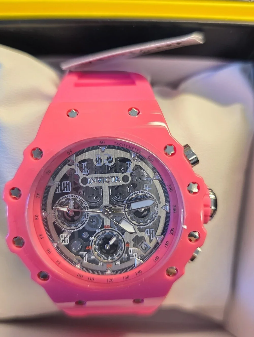 Invicta skeleton style